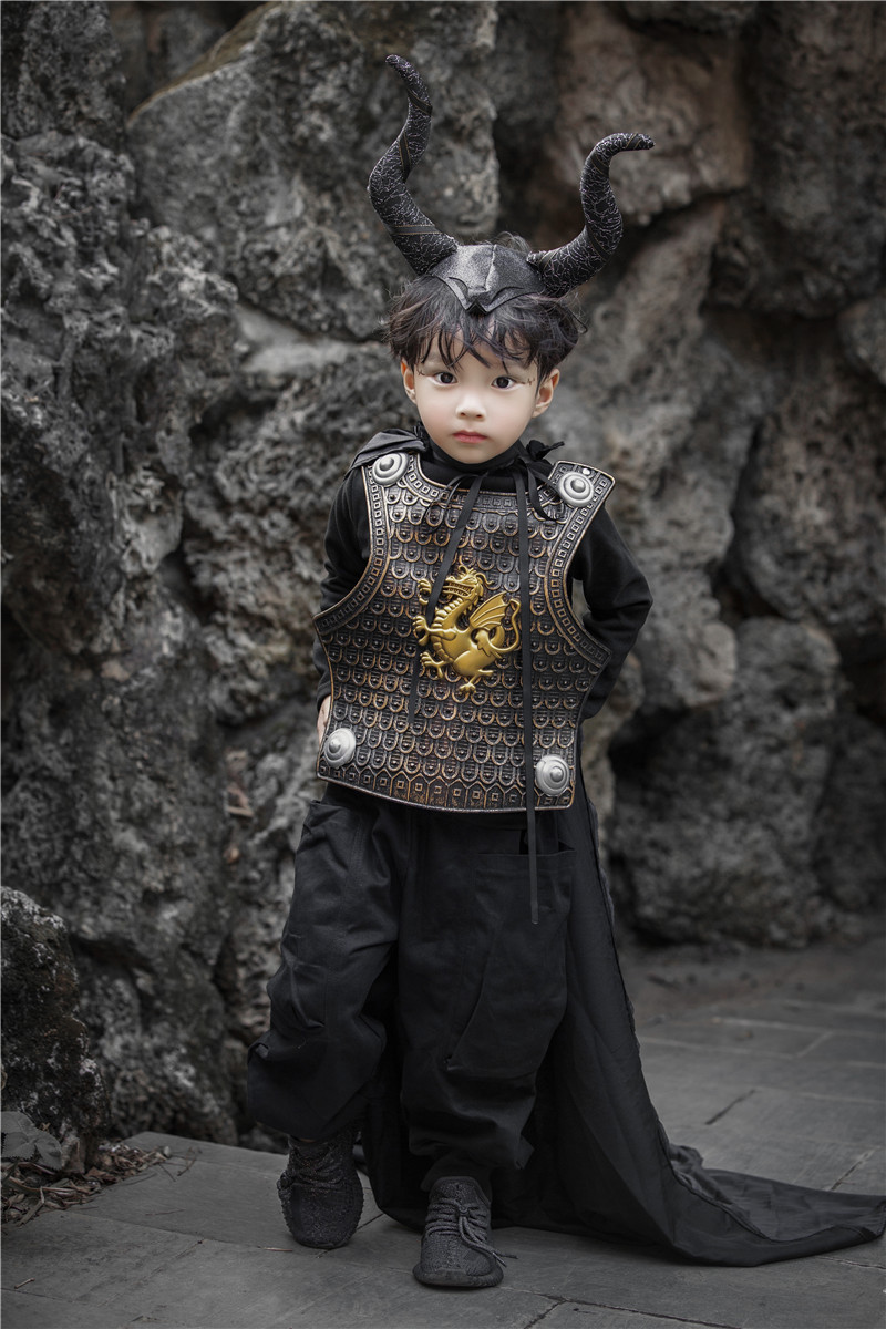 男孩子万圣节服装cos牛魔王