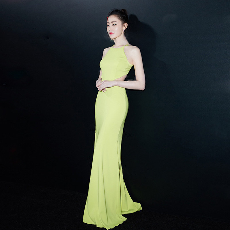 欧美风时尚性感挂脖露背礼服长裙