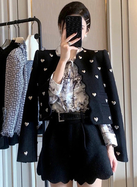 赫本风黑色重工爱心粗花呢短外套女小香风洋气设计感开衫夹克外衣
