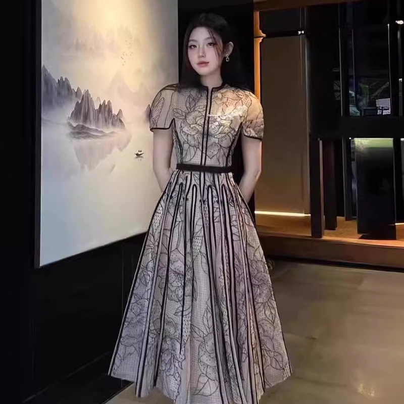 复古风圆领短袖蕾丝立体花朵网纱刺绣A字连衣裙女高腰束腰长裙女