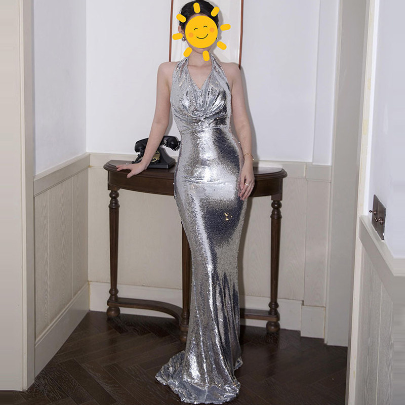 欧美高端挂脖露背银色亮片晚礼服
