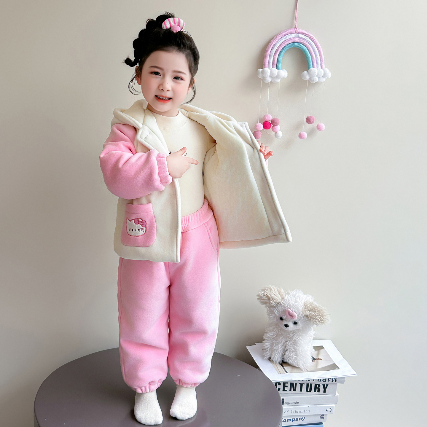女童三层夹棉猫咪珊瑚绒套装
