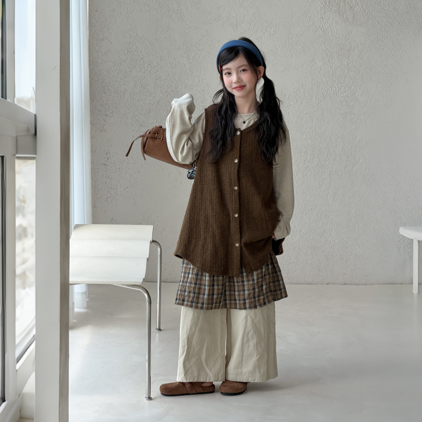 韩系女童慵懒风套装2026秋季儿童秋装洋气叠穿卫衣针织马甲格子裤