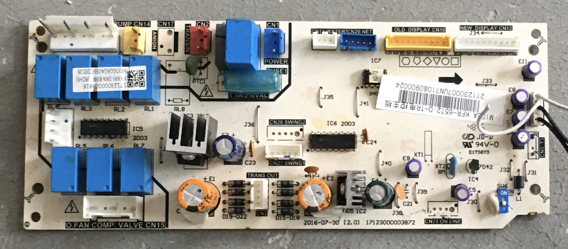 美的空调V-KIK65-DAN-A风管机内