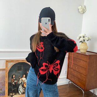 成毅同款瑞典AC家马海毛破洞流苏粉色毛衣圆领套头黑色蝴蝶针织衫