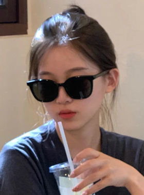 黑色墨镜女高级感ins装饰潮流复古眼镜韩版潮街拍方框太阳镜炫酷