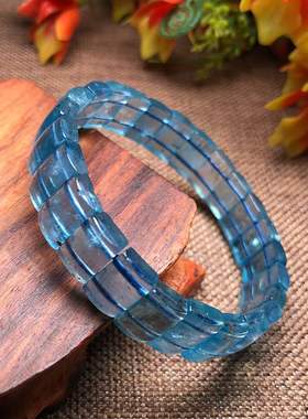 天然海蓝宝手牌托帕石蓝水晶手排