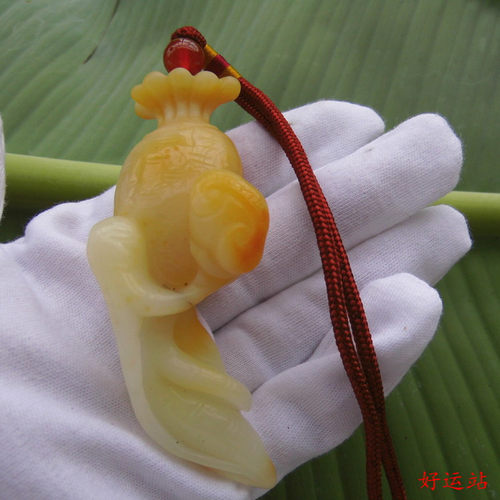 促销黄龙玉时尚手工艺术品如意人生手玩物宝石玉佩黄蜡石手把玉件