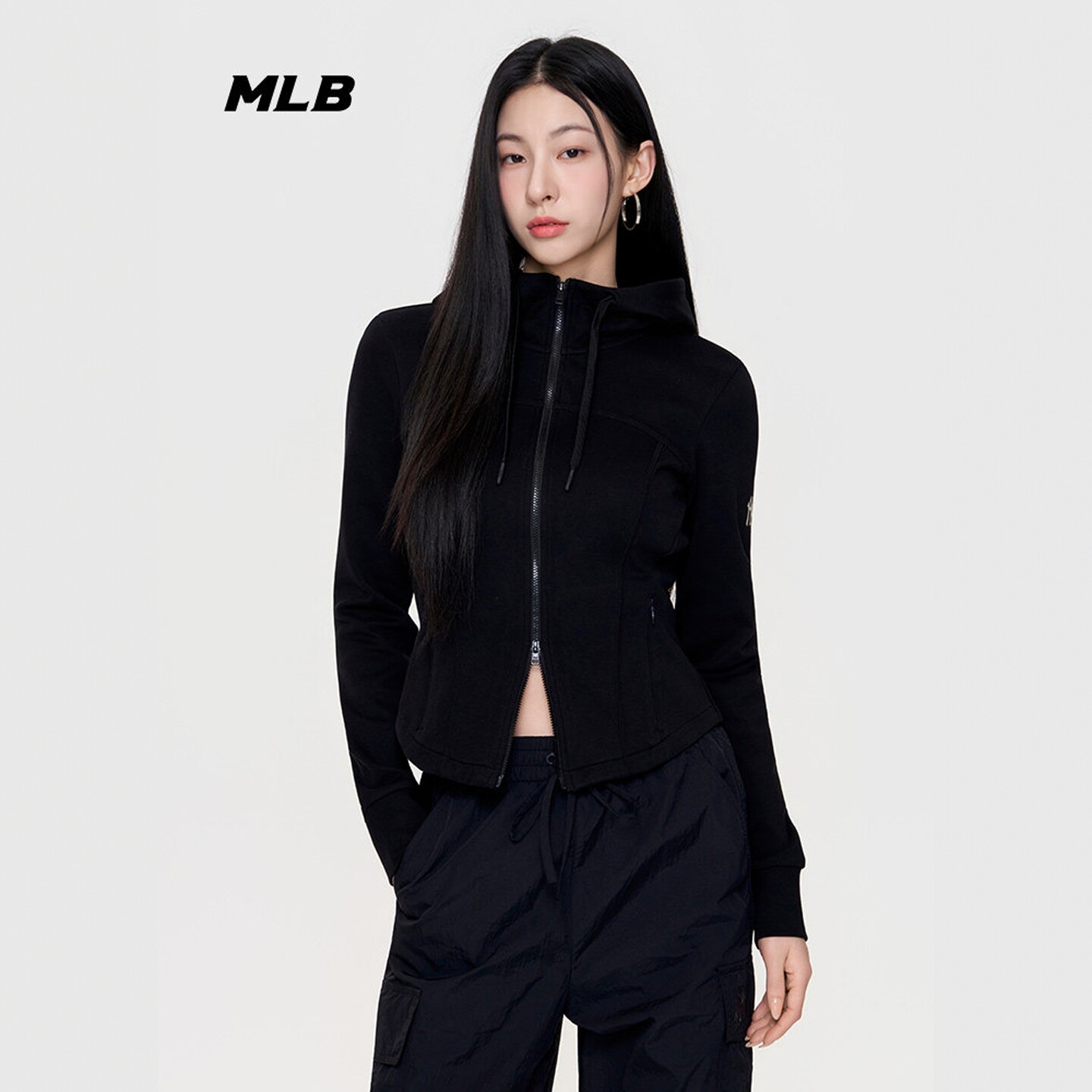 MLB女款时尚百搭修身显瘦连帽拉链卫衣外套26春季新款3FTRB1561