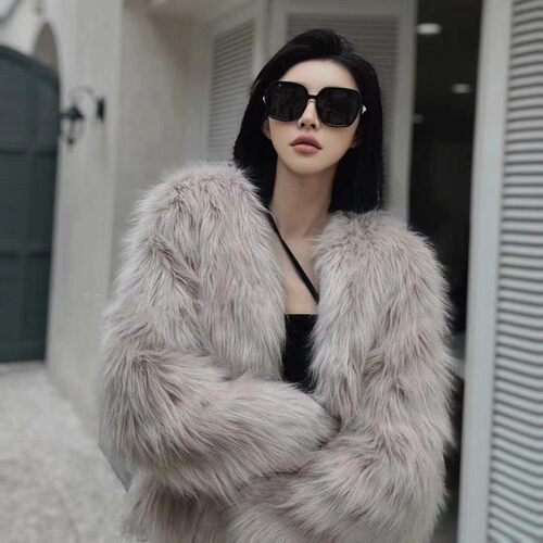 OversizedMinimalistSunglasses