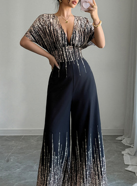 Women'sAllOverPrintVNeck