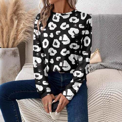 Leopard Print Round Neck T-Shirt Women's Comfortable