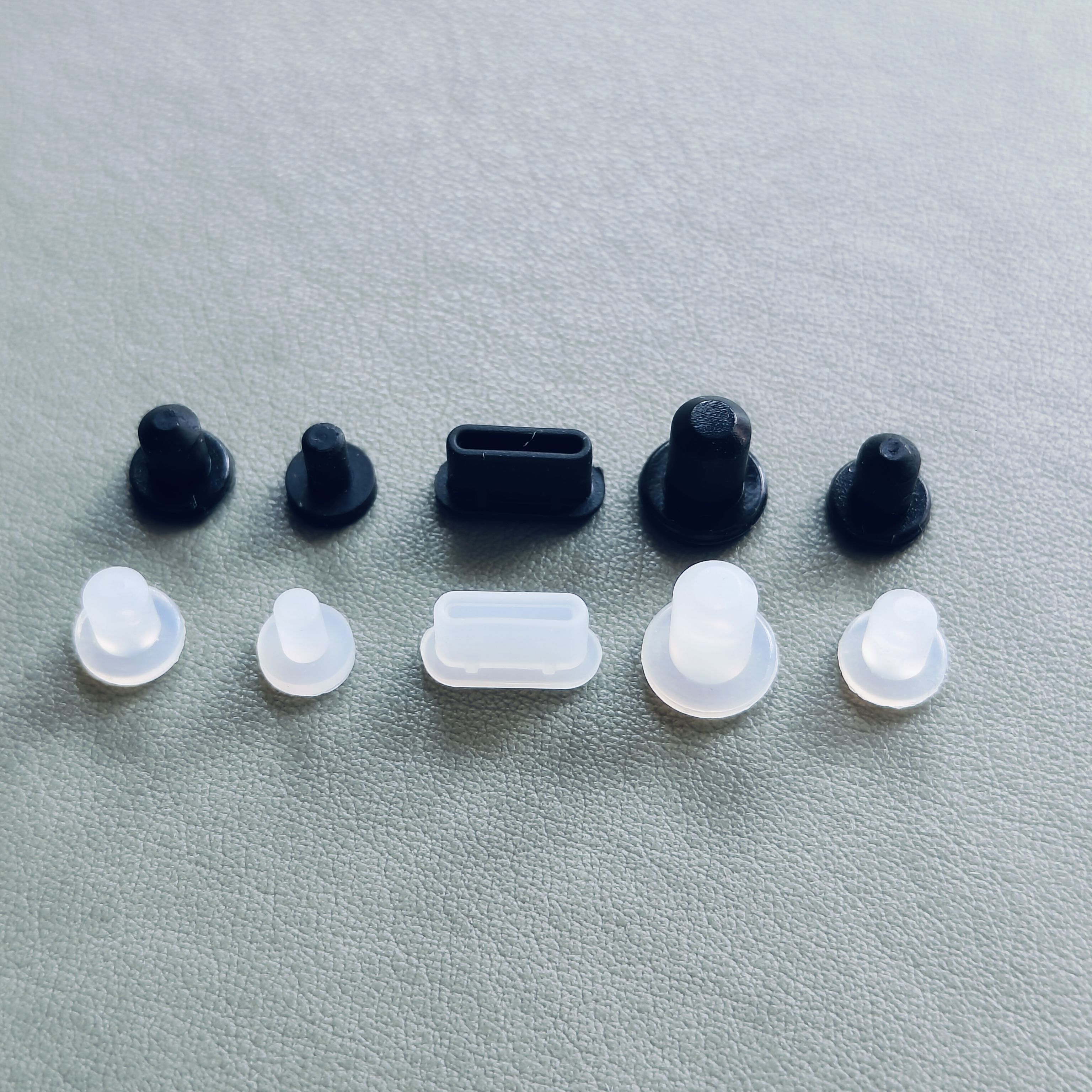 适用于艾利和AK SP3000防尘塞 艾利和播放器 软硅胶防尘塞 防氧化