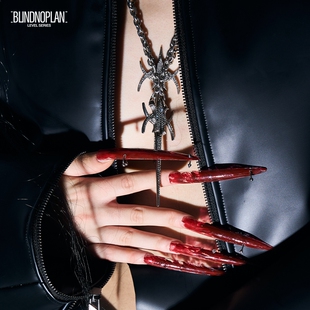 BLINDNOPLAN 24AW 高端系列利器LOGO电镀锌合金先锋水钻项链