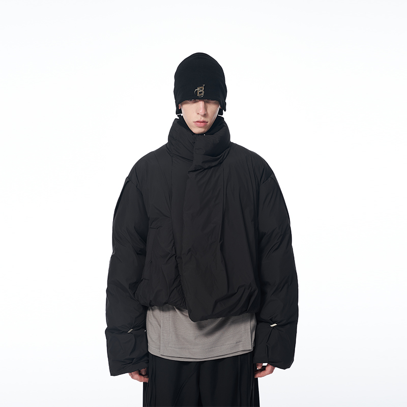 不规则印花logo短款羽绒棉服