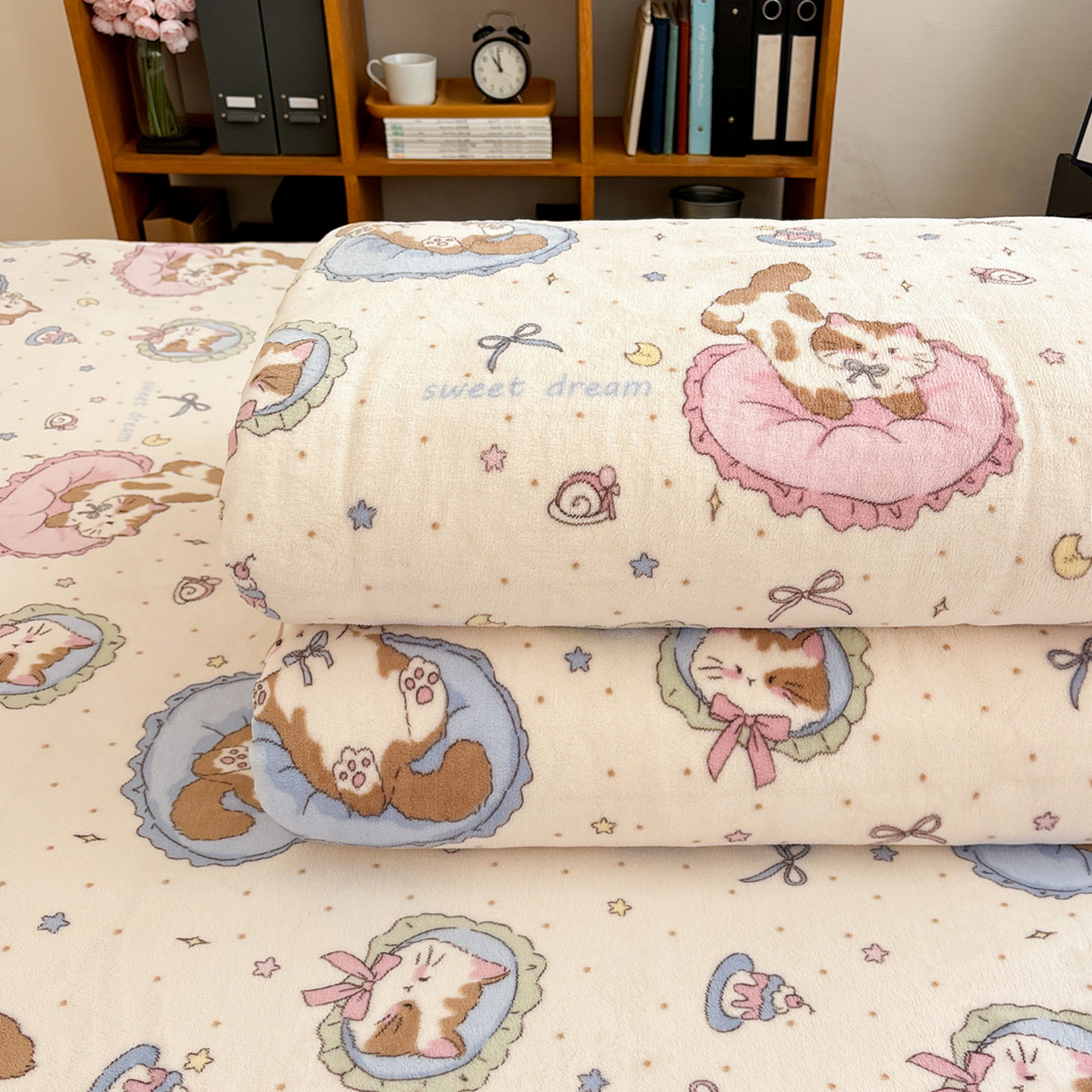 唐朝一只鱼星星猫牛奶绒被套