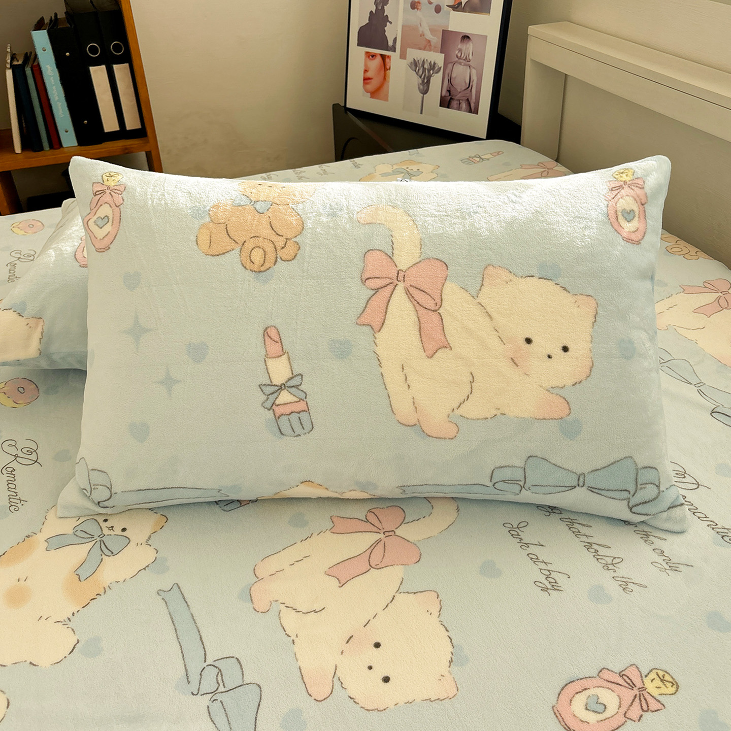 唐朝一只鱼牛奶绒软萌猫咪枕套