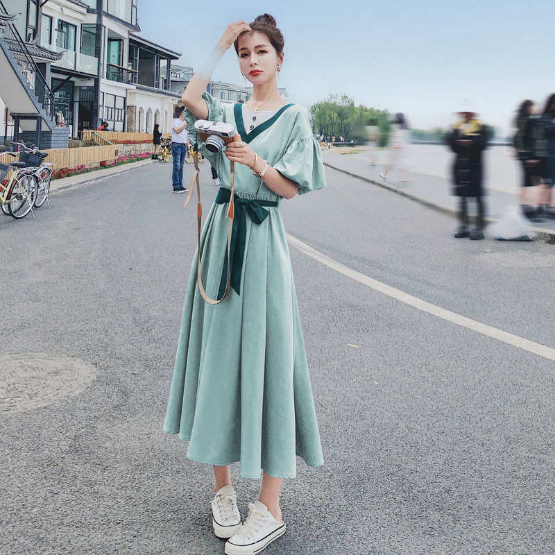 泡泡袖绿色连衣裙夏季女2025新款高级感别致惊艳绝美v领显瘦长裙,女装连衣裙,浙宝199