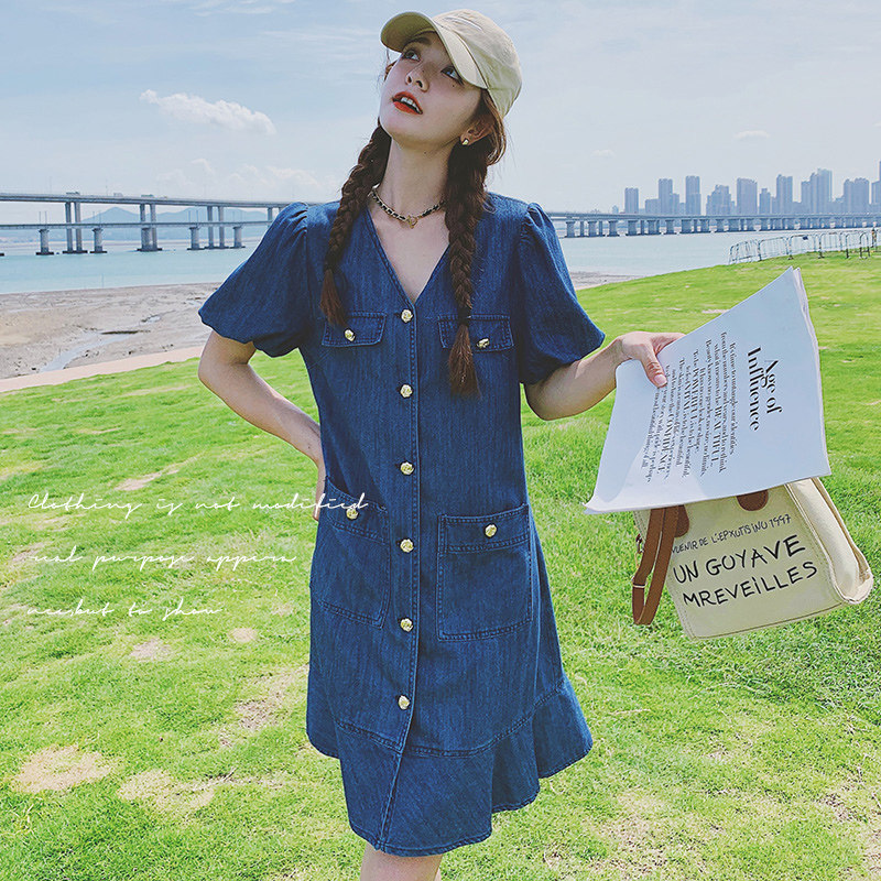 港味复古牛仔连衣裙女小个子2024夏新款高腰显瘦V领设计感a字裙,女装连衣裙,浙宝199