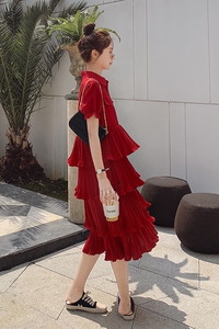 红色超仙森系初恋裙女2025夏新款高腰显瘦衬衫裙气质蛋糕裙连衣裙图片