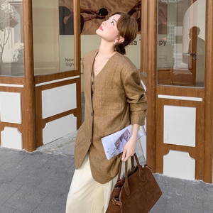 巨好看卡其色马甲叠穿西装套装女春秋季小个子减龄韩系漂亮两件套图片