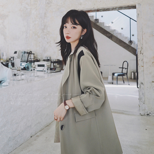 韩版绿色休闲西装外套女春秋2025年新款爆款高级感炸街百搭小西服图片