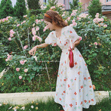 法式浪漫碎花连衣裙女夏2025新款甜美小个子泡泡袖高级感森系长裙，女装连衣裙，浙宝199