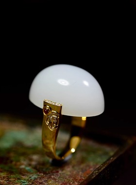 新疆和田白玉戒指18K金镶嵌白金福字老料椭圆形饱满蛋面女款指环