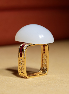 18k金金镶嵌新疆和田玉羊脂白玉方形面包面大气女款新中式戒指