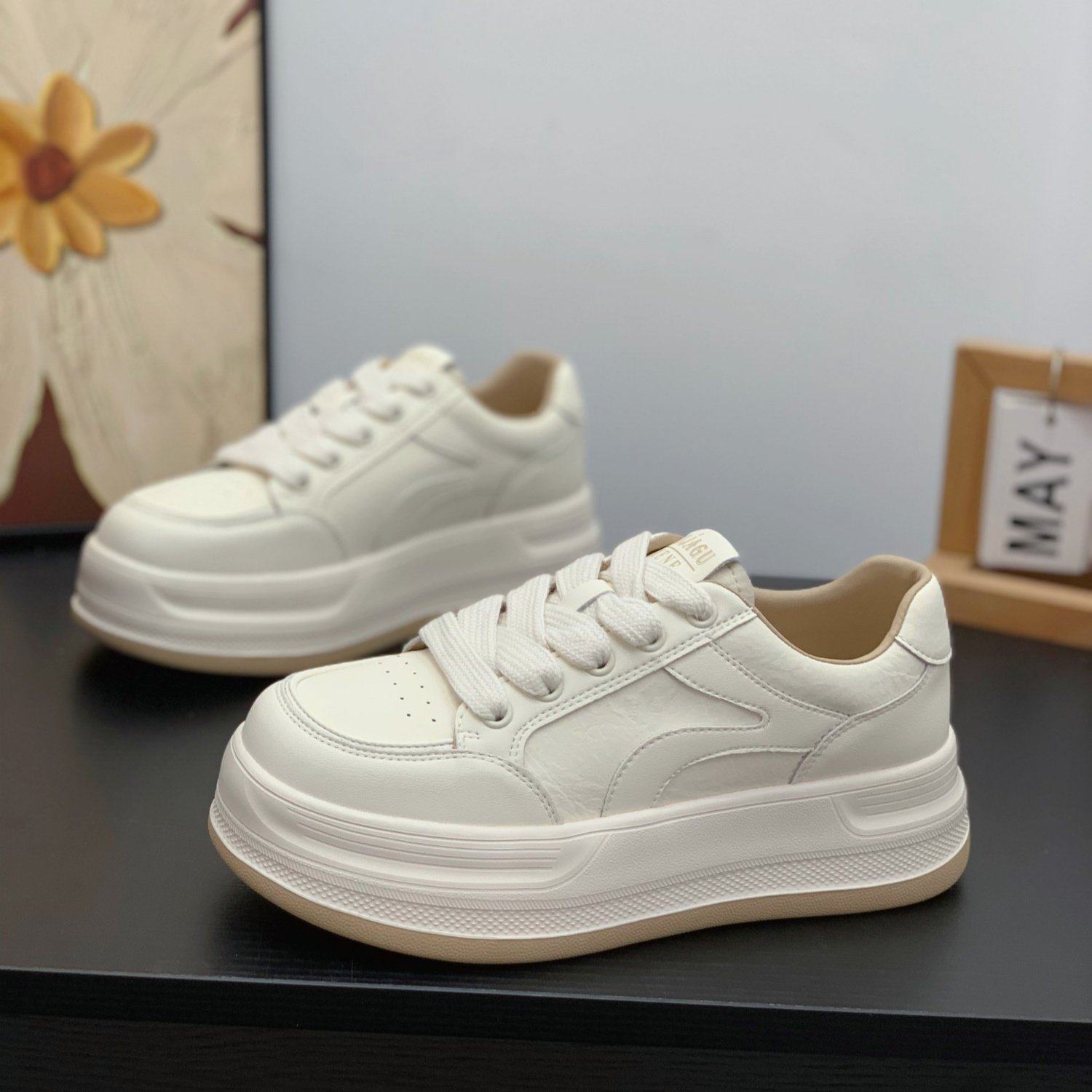 轻便厚底真皮板鞋女2026春季新款韩版时尚小白鞋显脚小运动休闲鞋,女鞋,休闲板鞋,淘宝优惠券,粉丝福利购,淘宝优惠卷