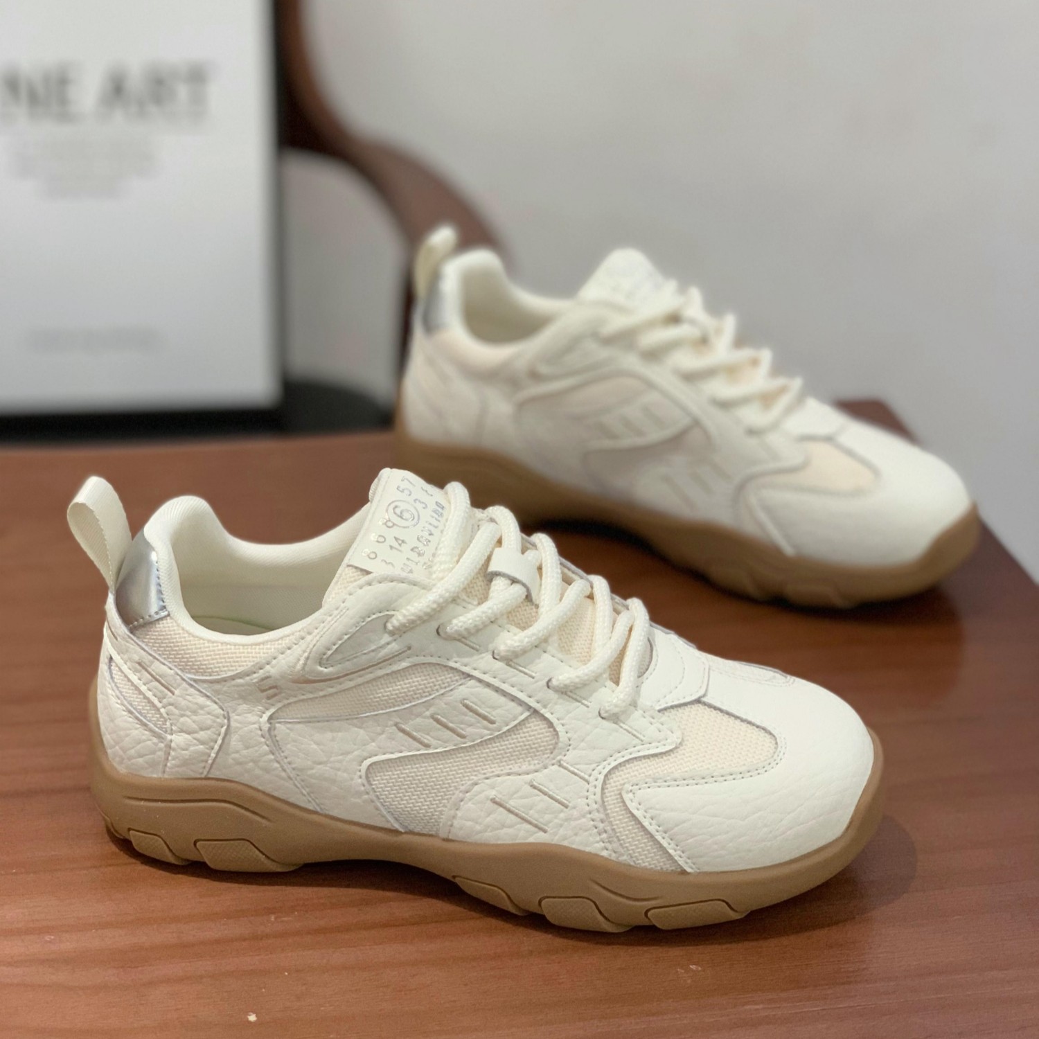 镂空单网平底德训鞋女2025夏季新款时尚高级感休闲运动鞋通勤舒适,女鞋,德训鞋,淘宝优惠券,粉丝福利购,淘宝优惠卷