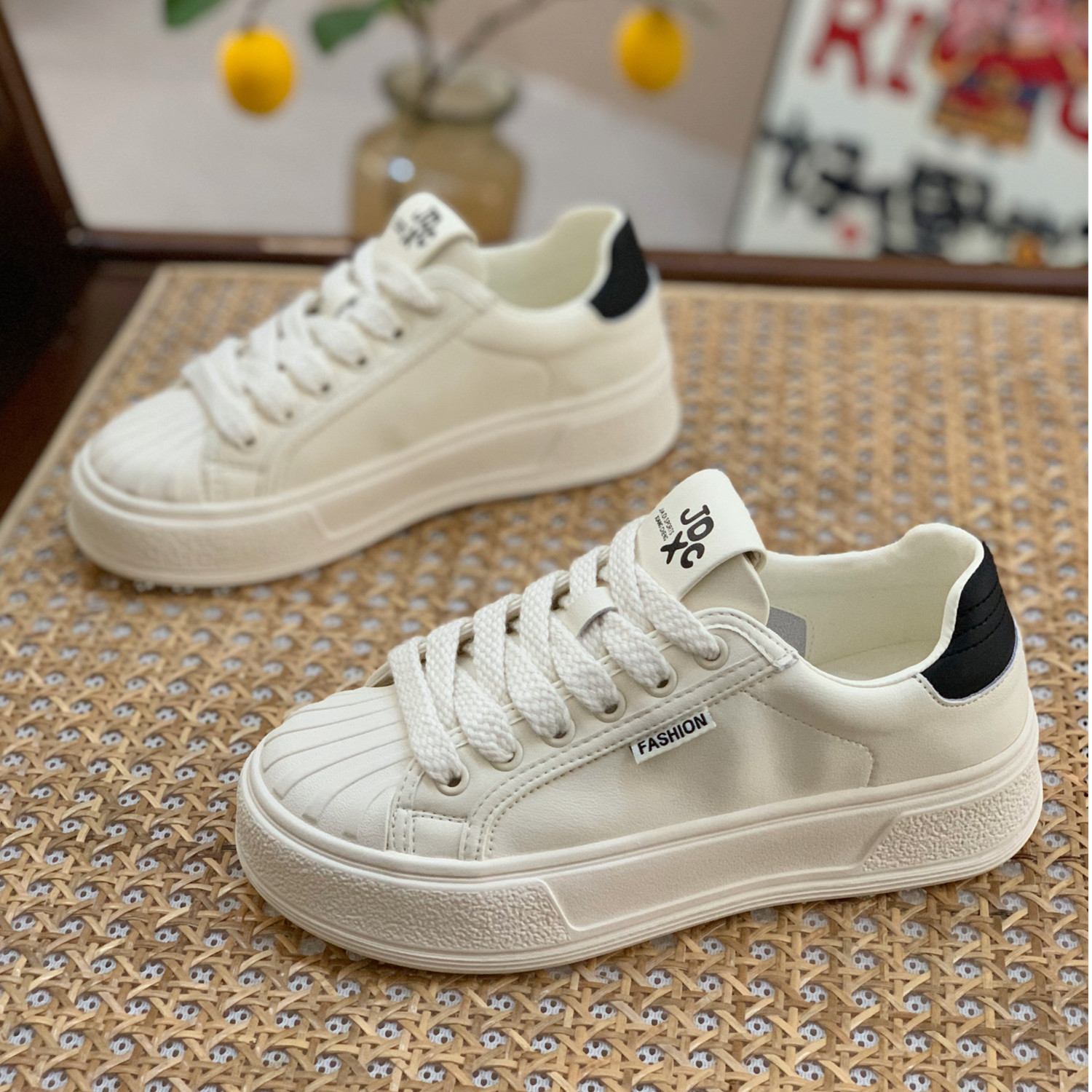大写的好穿~显脚小配裙子贝壳鞋