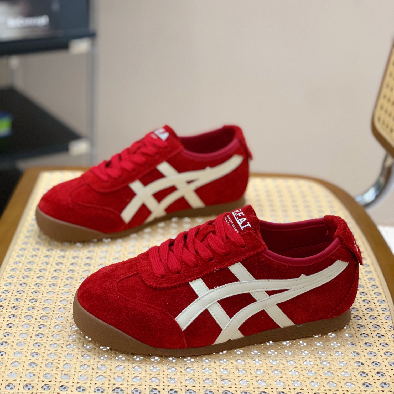 通勤舒适潮流减龄运动休闲阿甘鞋