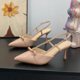 配裙漆皮尖头细跟7cm高跟鞋 法式 新款 女2026夏季 复古气质包头凉鞋