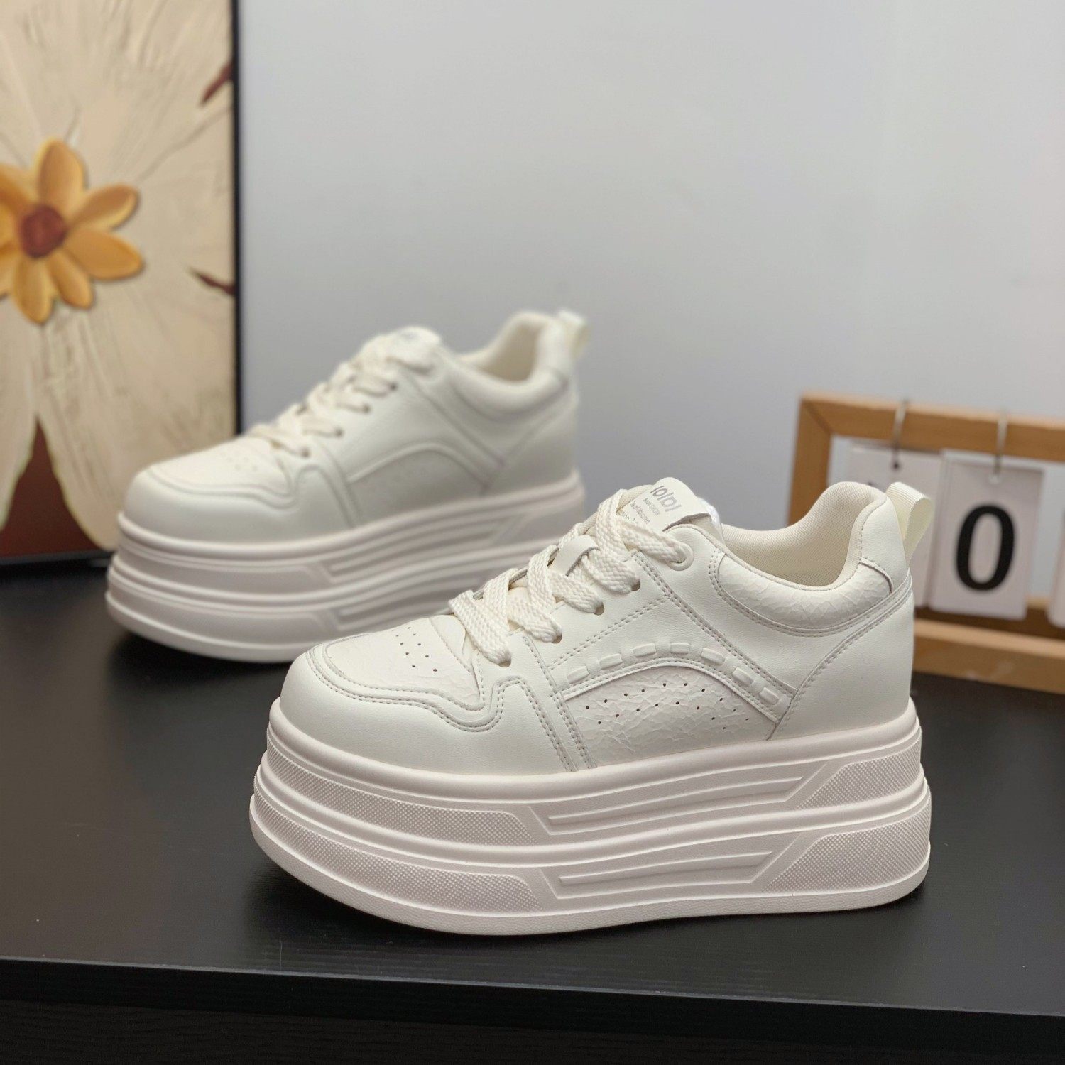 小个子内增高8CM真皮小白鞋女2026春季新款轻便百搭休闲松糕板鞋,女鞋,松糕（摇摇）鞋,淘宝优惠券,粉丝福利购,淘宝优惠卷