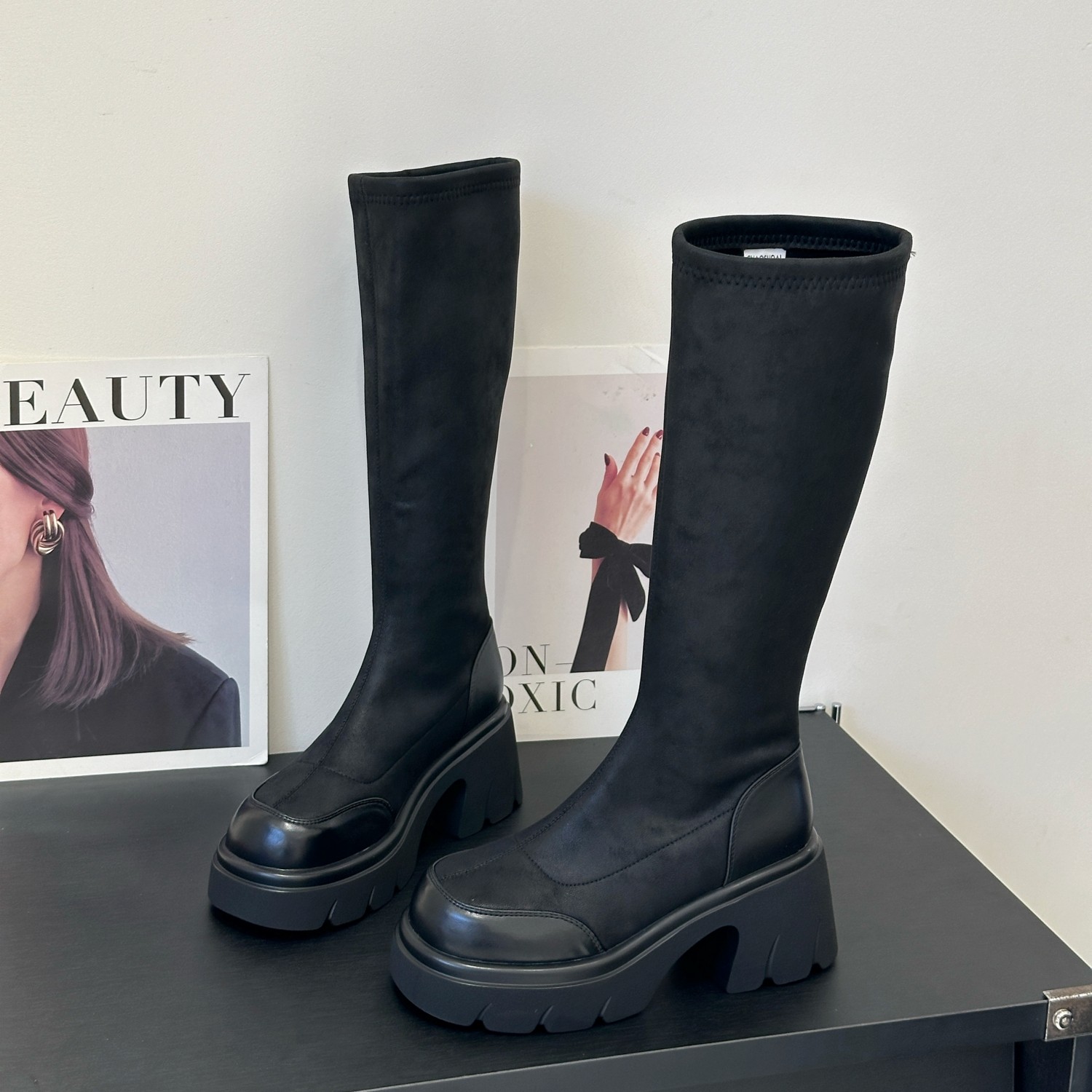 7CM粗跟长筒瘦瘦弹力靴女2025秋冬爆款小个子马丁靴复古套筒袜靴