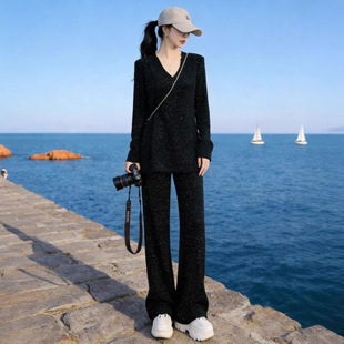 减龄洋气时尚套装2026新款女装春款v领亮片衬衫高腰阔腿裤两件套