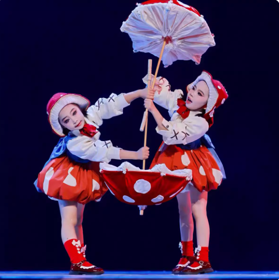 绿野仙踪cos蘑菇蘑菇舞蹈服装道具幼儿园洛丽塔学校表演演比赛