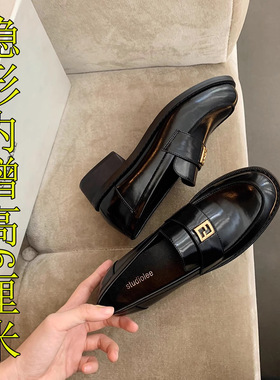 真皮4CM萄妈同款尖头S金扣女单鞋内增高乐福鞋加绒小皮鞋