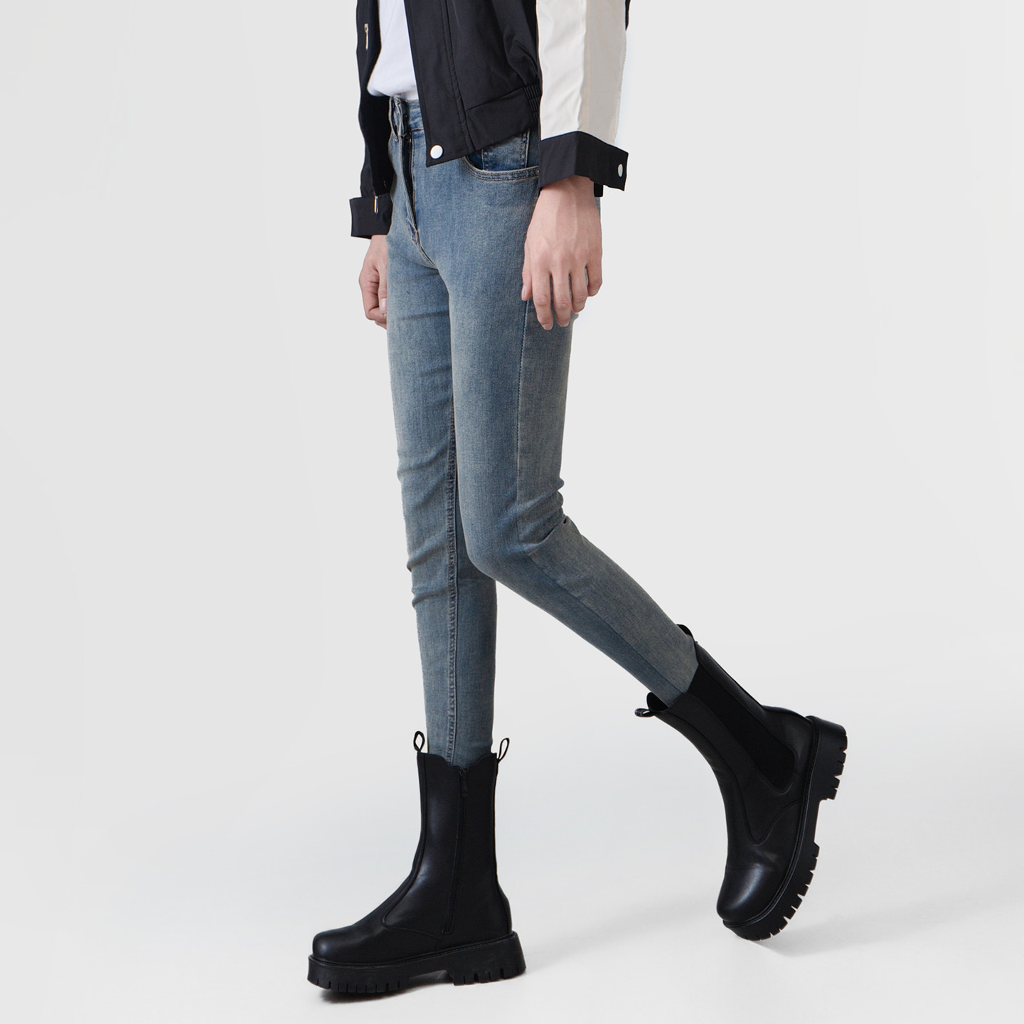 潮流新款长裤韩版修身小脚裤牛仔裤简约高弹力哈萨克斯蓝色铅笔裤