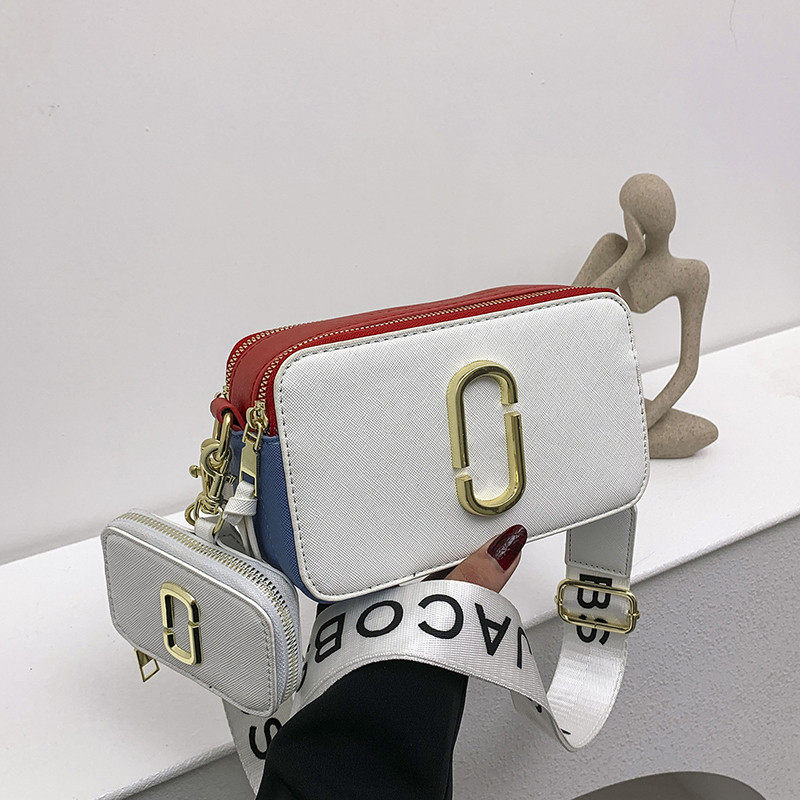 跨境潮流2026款时尚百搭女士相机包宽肩带子母小方包高质感斜挎包