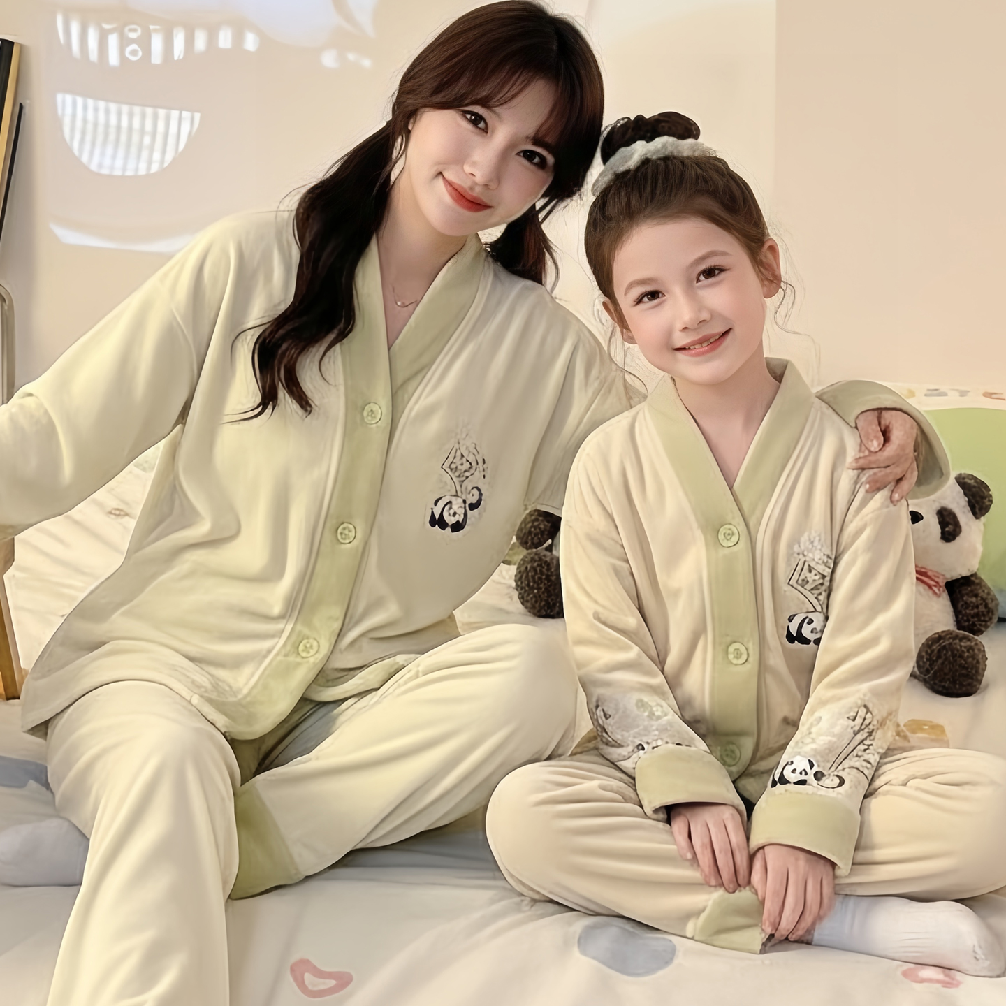 母女睡衣亲子装秋冬季海岛绒保暖女孩中大童珊瑚绒开衫家居服套装