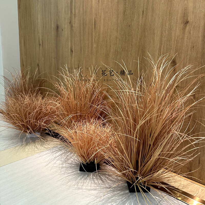 枯草黄色仿真芦苇毛毛草堆草垛草团狗尾草枯草橱窗布景房间蒲草