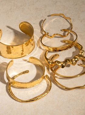 欧美跨境不锈钢18K金手镯高级感不规则手环捶打纹波浪开口镯