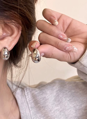 s925银针豆豆耳环女小众设计感高级气质半圆金属耳钉简约小巧耳饰