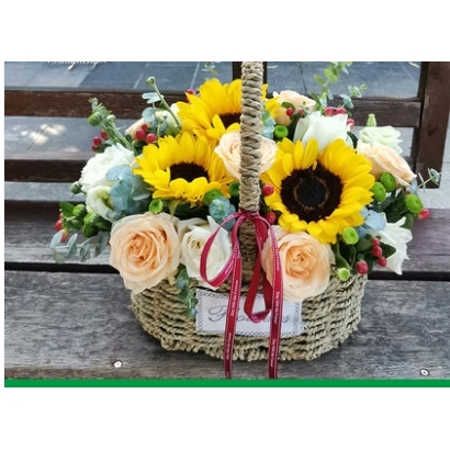 惠来县南环一路消防路郁南县江滨西路柳城路鲜花店蛋糕店配送玫瑰