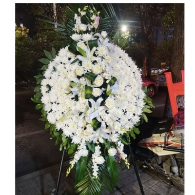 湛江赤坎世贸大厦鹰展兴华广场爱华广场跃进路配送白事花圈鲜花清