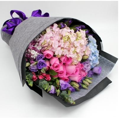 上海浦东新区八佰伴张江国际旅游度假区鲜花店七夕节速递玫瑰花束