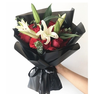 成都新都区缤纷时代广场宝光寺海伦城市广场鲜花店七夕节速递玫瑰