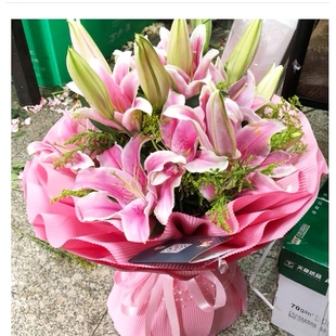 宜章县兴中大厦金鹰购物中心安仁县鲜花店玫瑰花配送玫瑰情人节